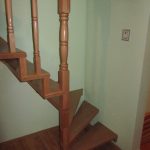Self-supporting beech staircase
