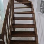 Oak colour beech staircase - Scari din lemn Suceava Oak colour beech staircase