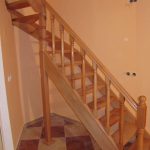 Natural beech staircase, curved treads - Scari din lemn Suceava Natural beech staircase, curved treads