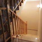 Concrete covering with ash treads - Scari din lemn Suceava Concrete covering with ash treads