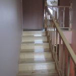 Concrete covering with ash treads - Scari din lemn Suceava Concrete covering with ash treads