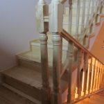 Concrete covering with ash treads - Scari din lemn Suceava Concrete covering with ash treads