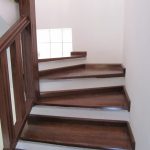 Walnut colour beech staircase covering, concrete structure - Scari din lemn Suceava Placare scara fag culoare nuc