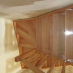 Beech staircase with a 180 degree turn - Scari din lemn Suceava scari-interioare-din-lemn-suceava-img_3084
