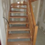 Beech staircase with a 180 degree turn - Scari din lemn Suceava scari-interioare-din-lemn-suceava-img_3087