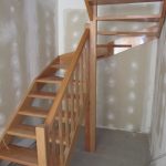 Beech staircase with a 180 degree turn - Scari din lemn Suceava scari-interioare-din-lemn-suceava-img_3089
