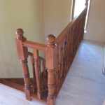 Golden oak colour beech staircase, with risers - Scari din lemn Suceava scari-interioare-din-lemn-suceava-img_3119