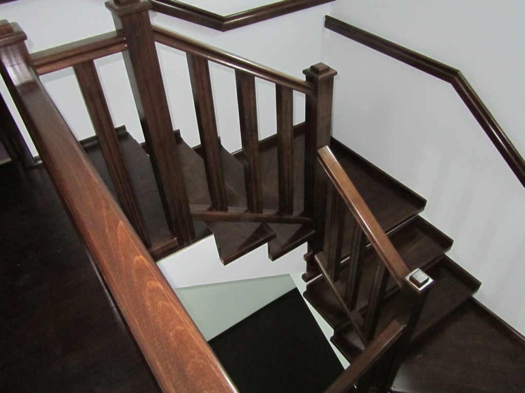 Walnut colour beech covering, without risers 4